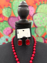 Load image into Gallery viewer, BeJewel Hoops