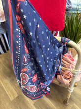 Load image into Gallery viewer, Patriotic Scarf