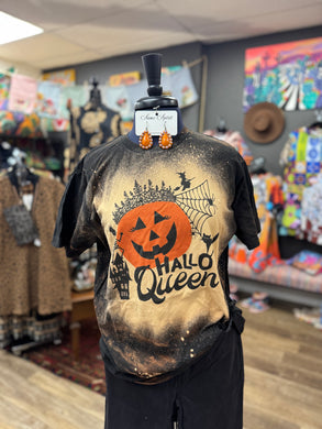 HalloQueen Tee